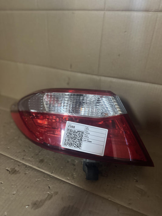 2017   Left Taillight