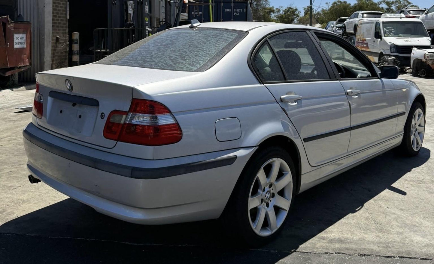 2003 BMW 318   
BMW
318