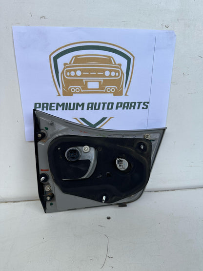 2008  U30 Right Boot Light