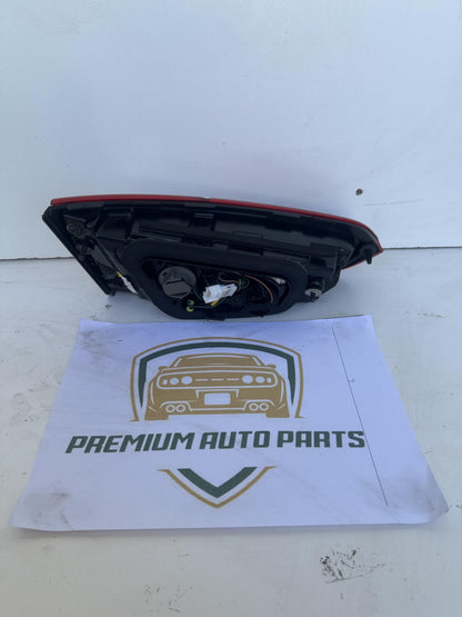 2017  YD Right Boot Light
