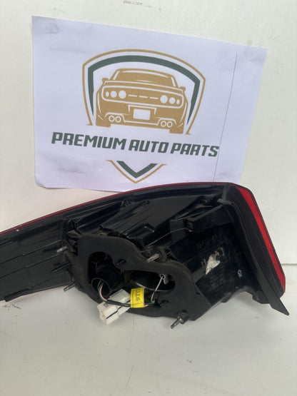 2016  LF Right Taillight