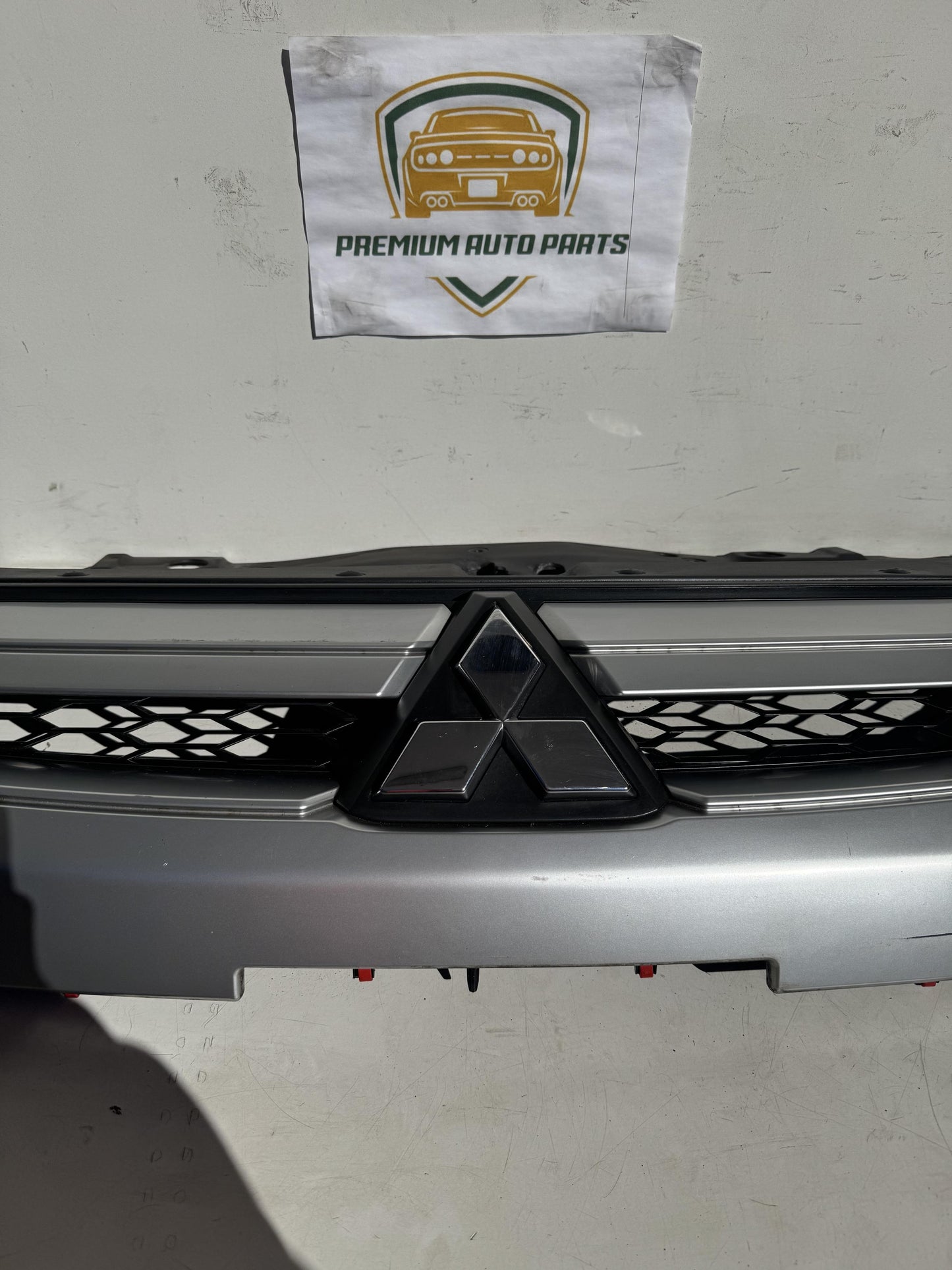 2019   Grille
