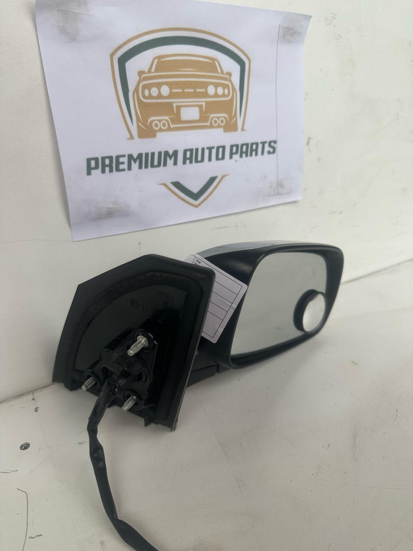 2006  E120 Right Door Mirror