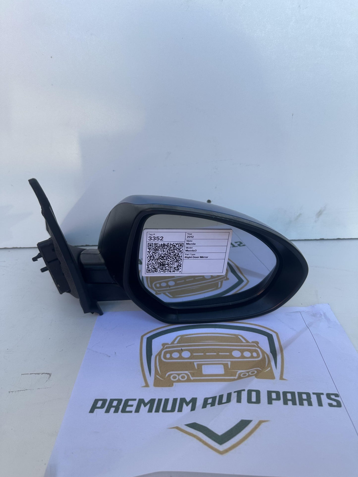2012  II BL Right Door Mirror