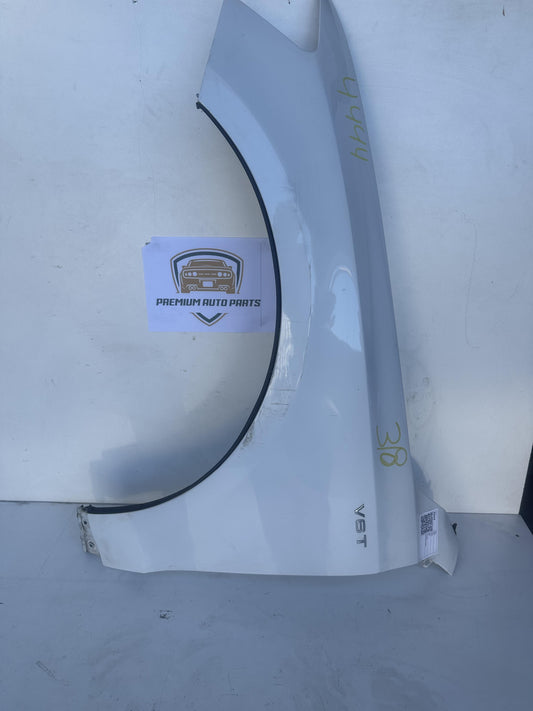 2016  8R Left Front Guard