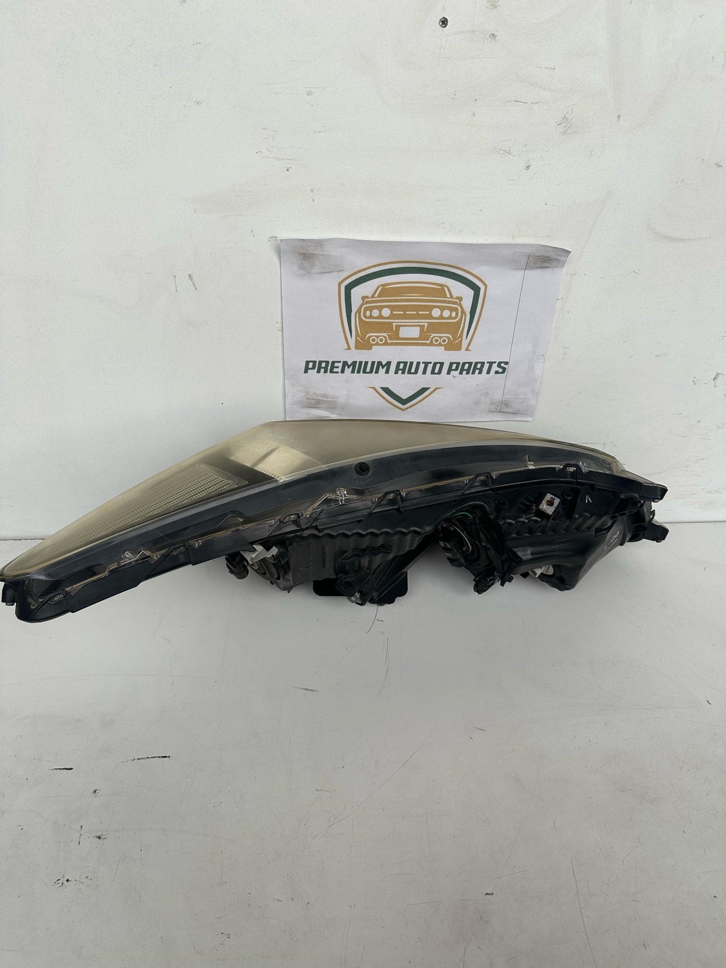 2010   Left Headlight