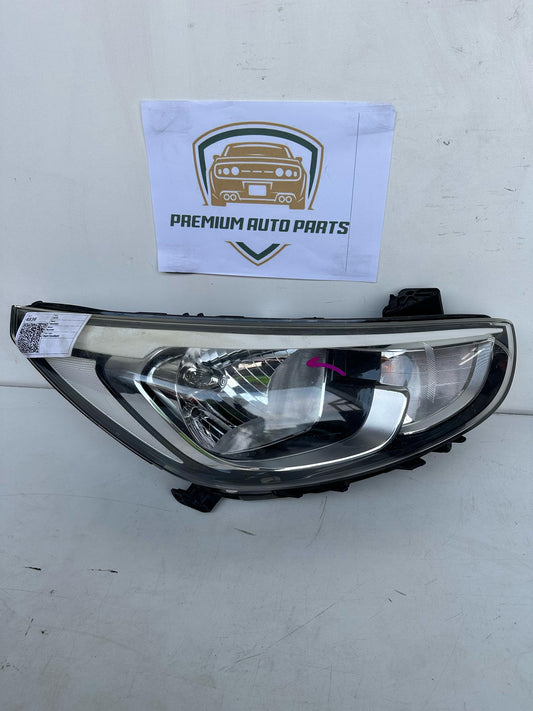 2015  RB Right Headlight