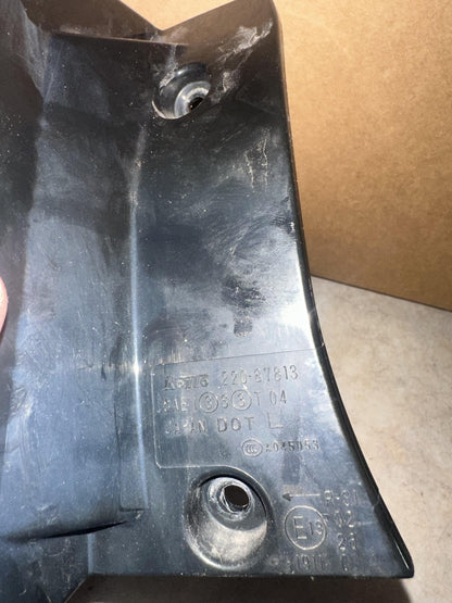 2010  Outlander Left Taillight
