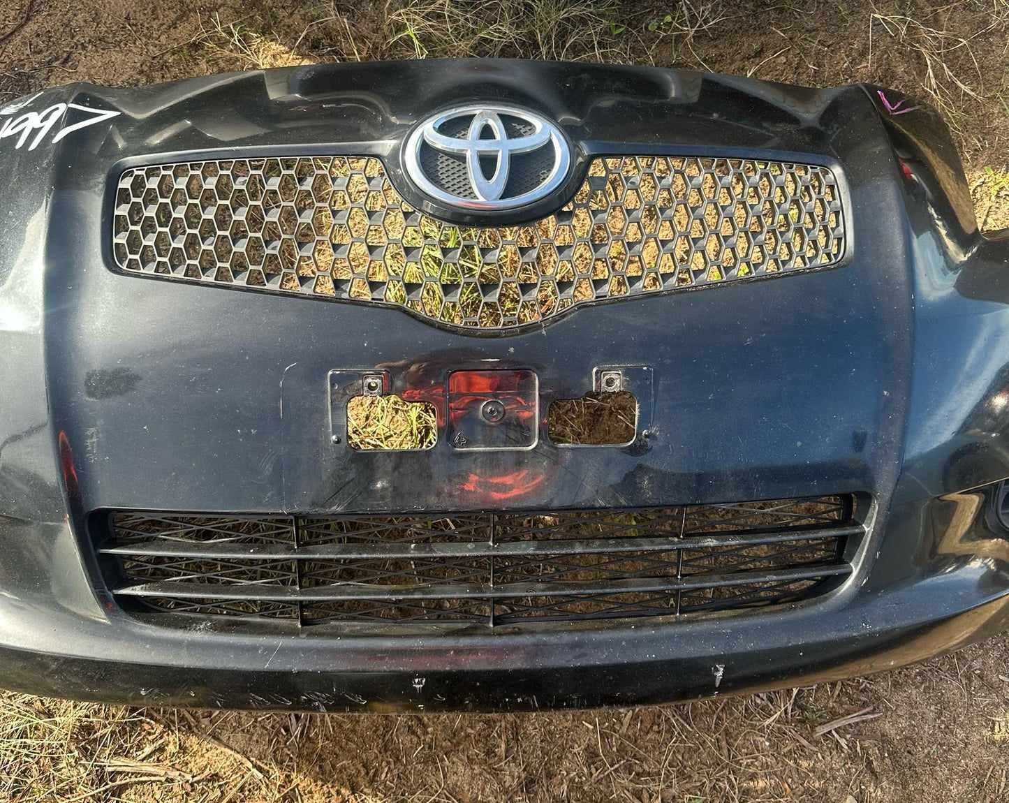 2007 Toyota Yaris Front Bumper