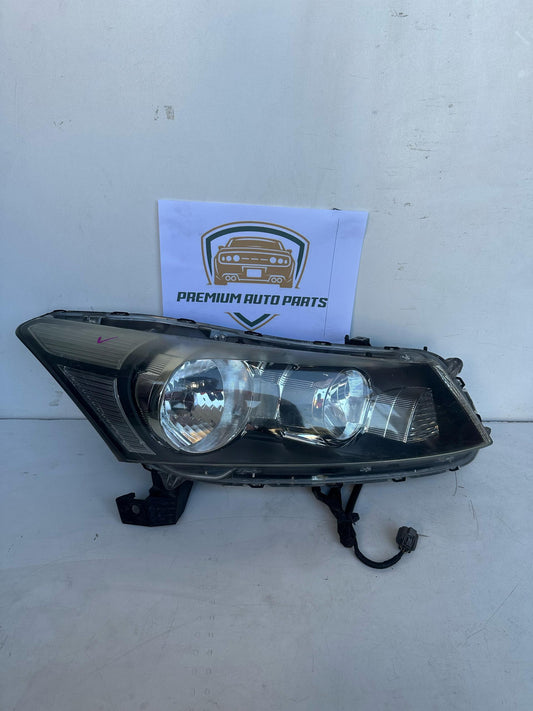2009 Honda Accord Right Headlight