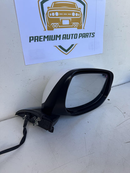 2009   Right Door Mirror