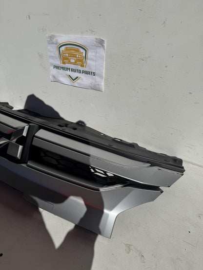 2019   Grille