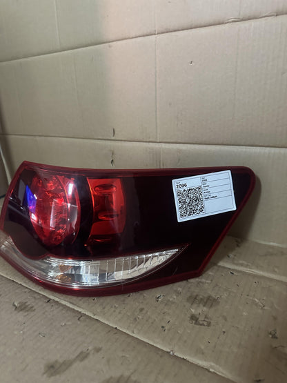 2008   Right Taillight