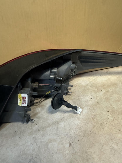 2011  MD Left Taillight