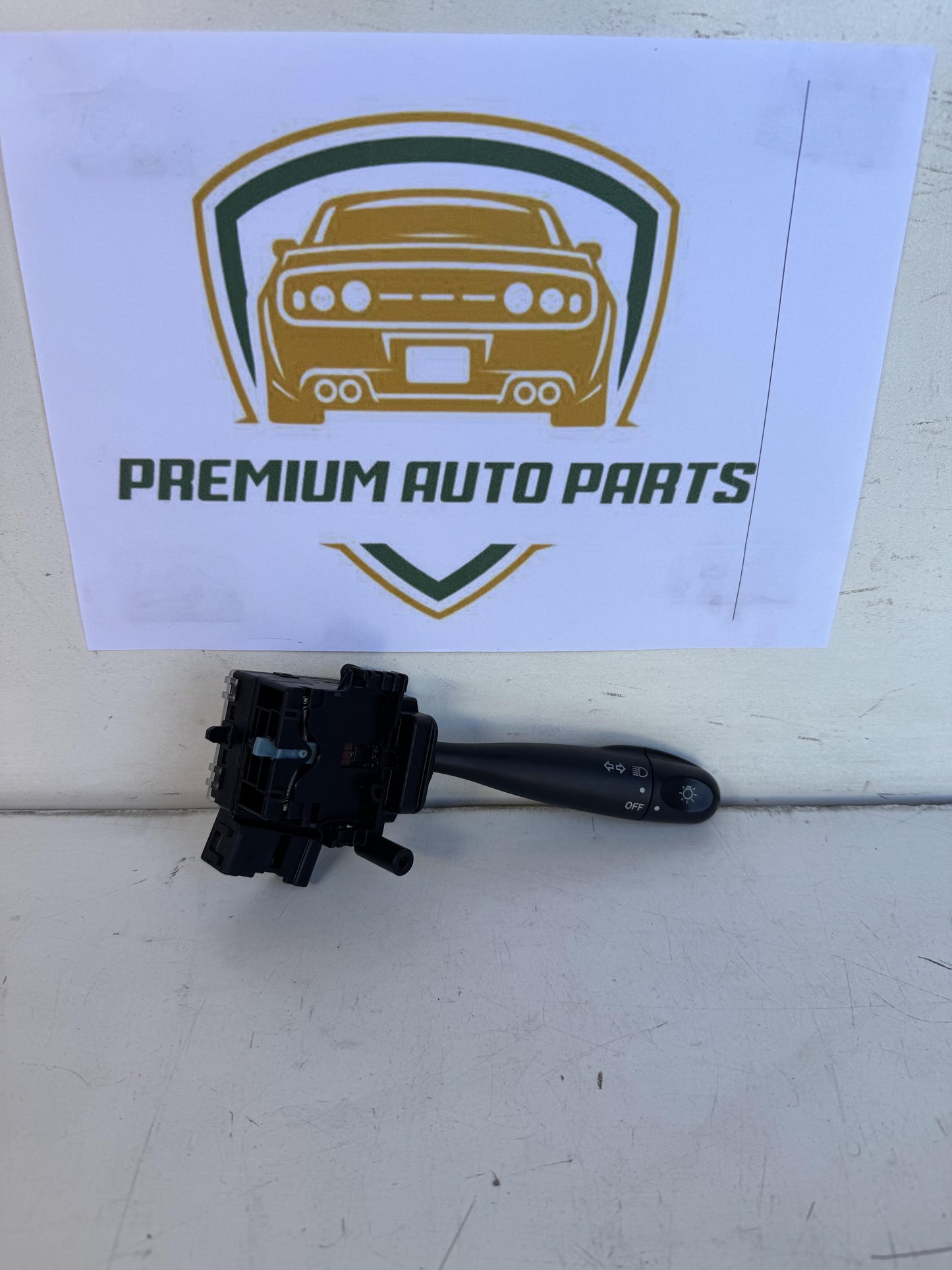 2002   Indicator Stalk