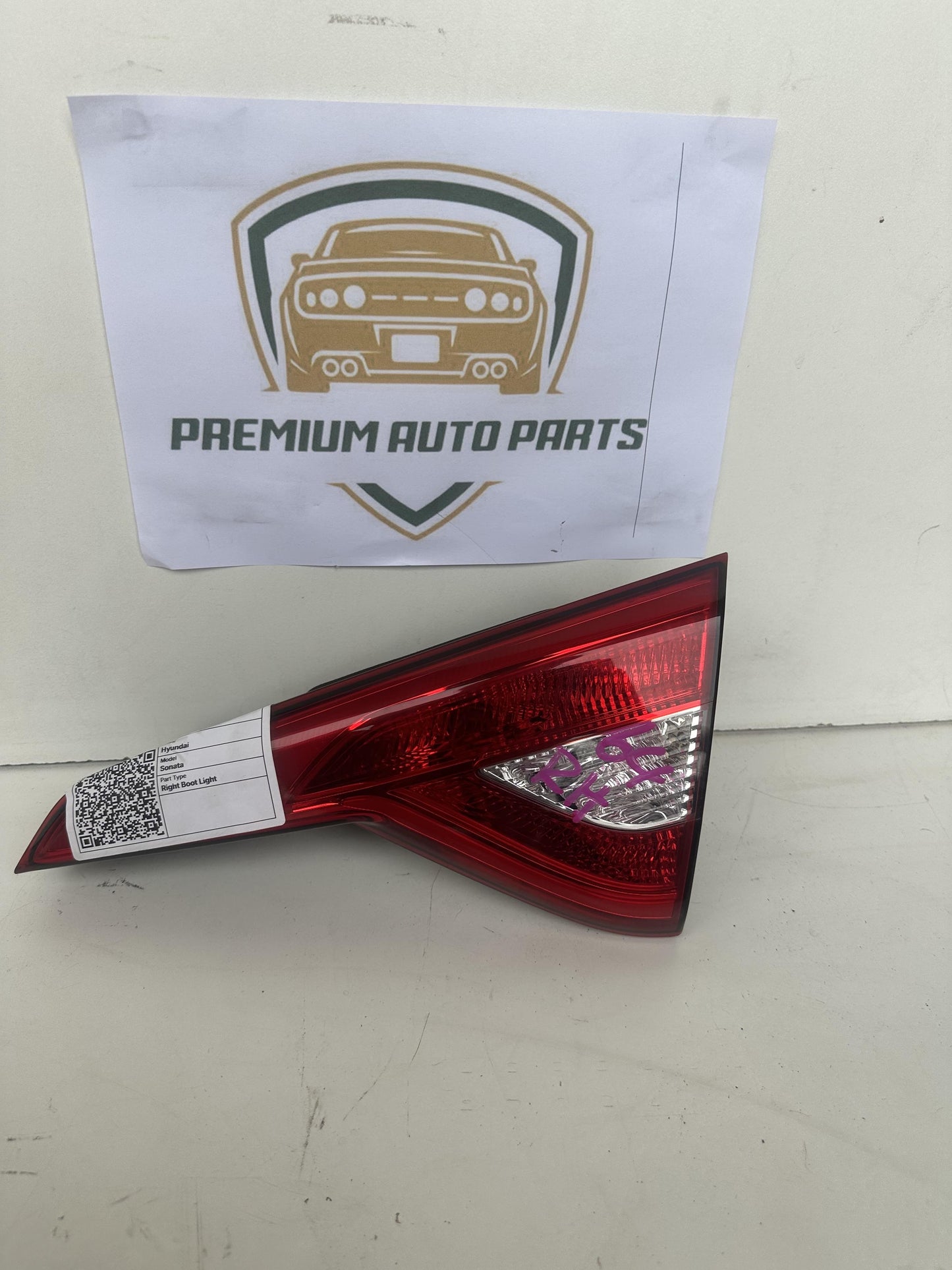2016  LF Right Boot Light