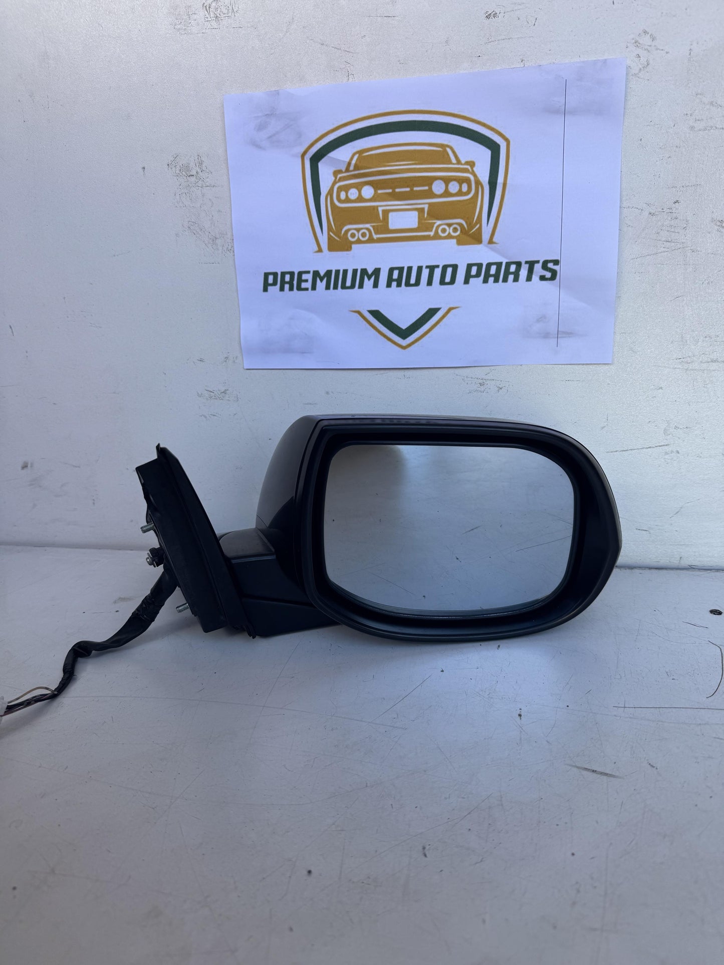 2011   Right Door Mirror
