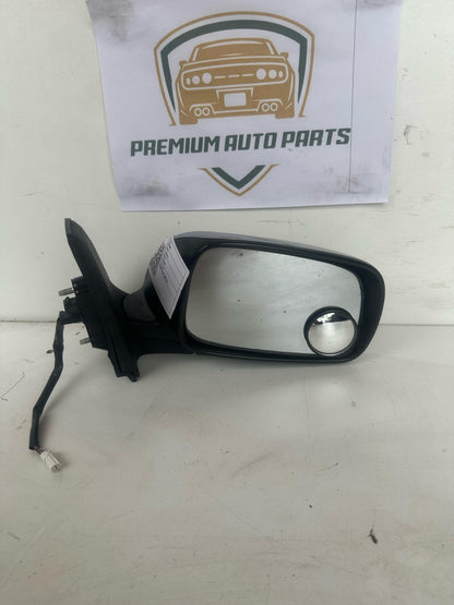 2006  E120 Right Door Mirror