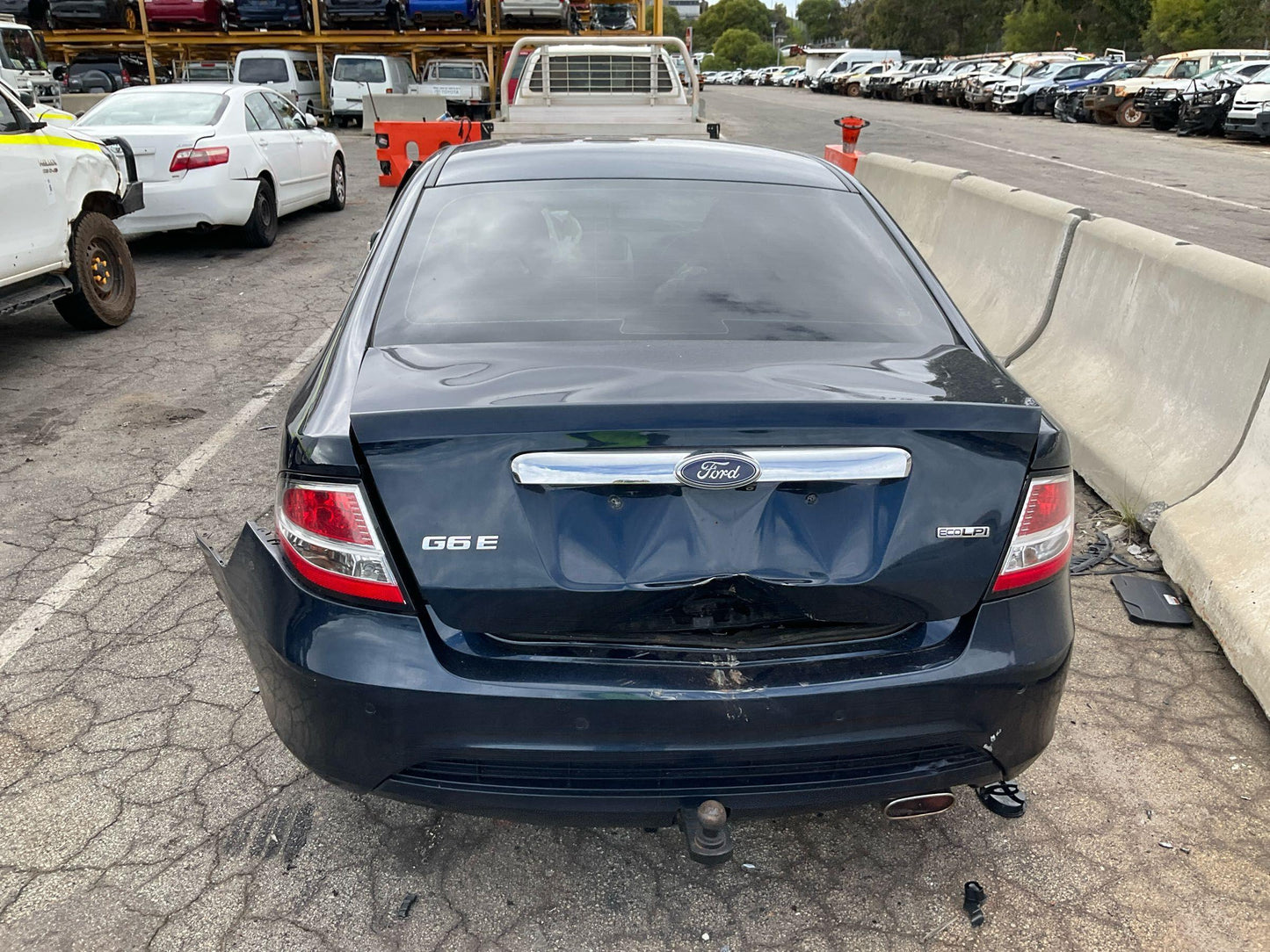 Ford 
Falcon