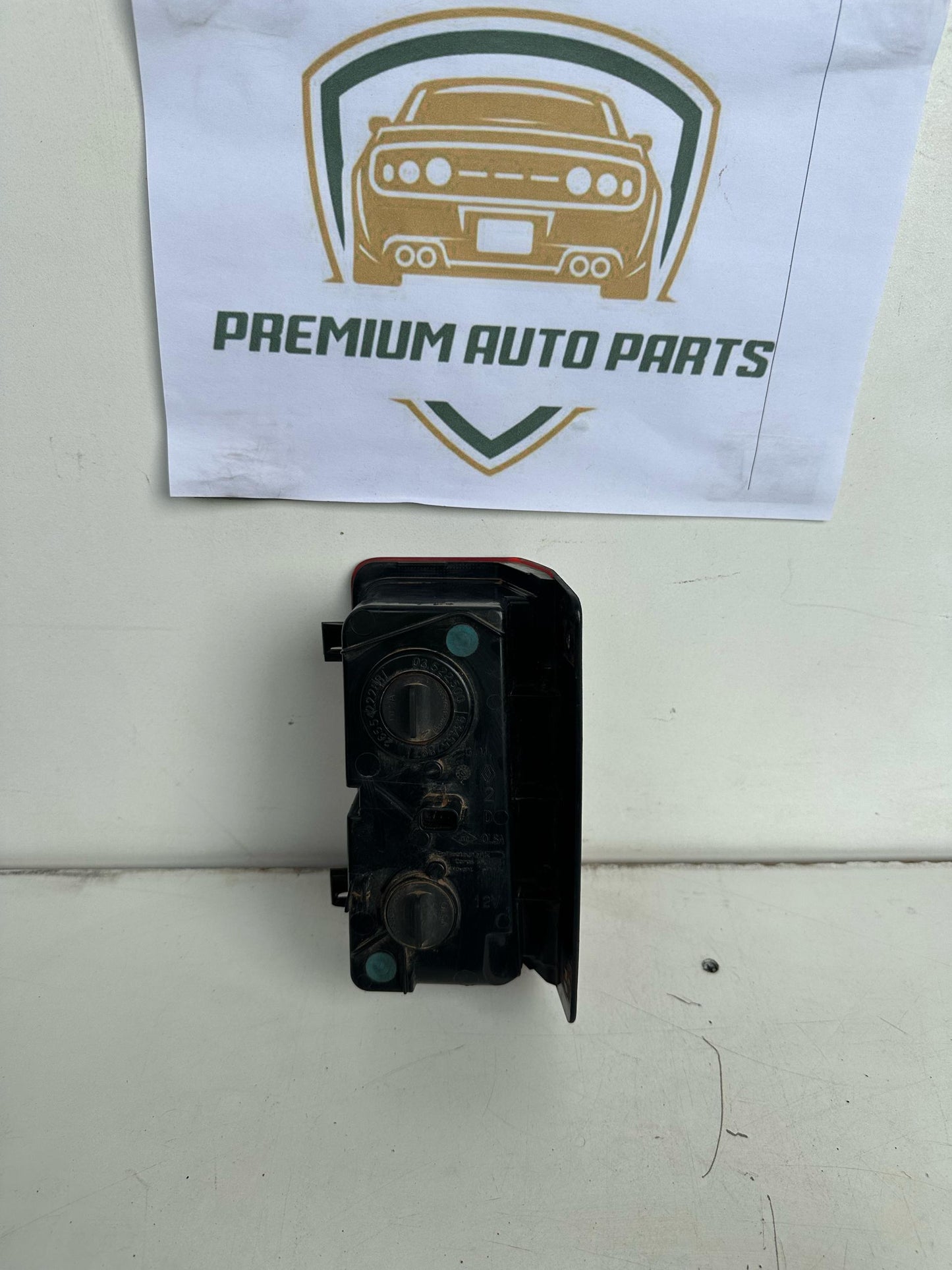 2015 Renault Trafic Right Reverse Light