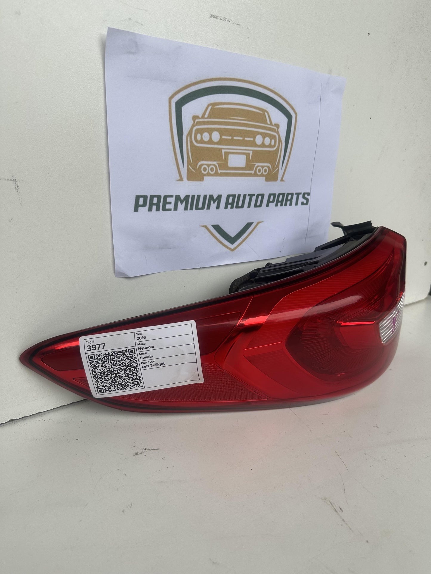 2016  LF Left Taillight