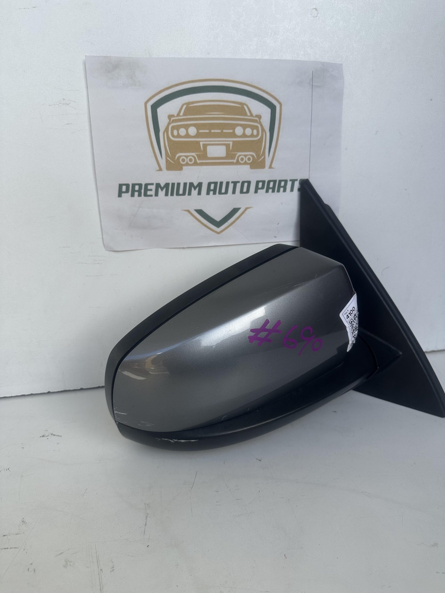 2010  E70 Right Door Mirror