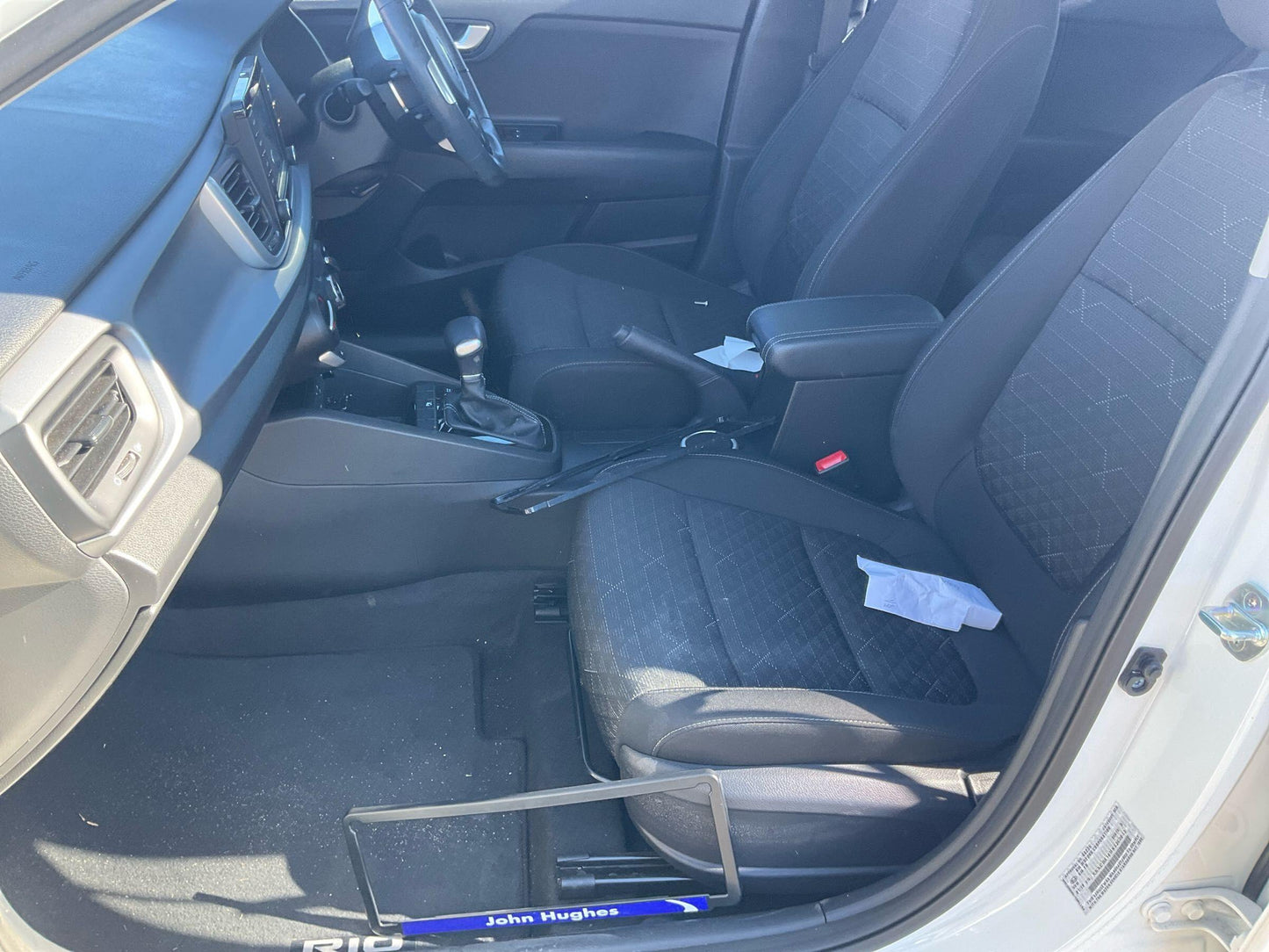 2019 Kia Rio  YBHatchback 
Kia
Rio