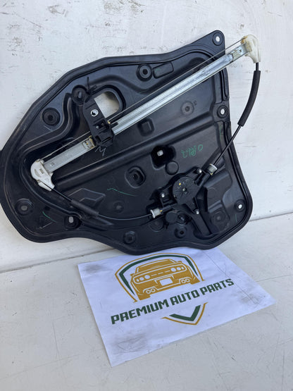 2015   Right Rear Window Regulator/Motor