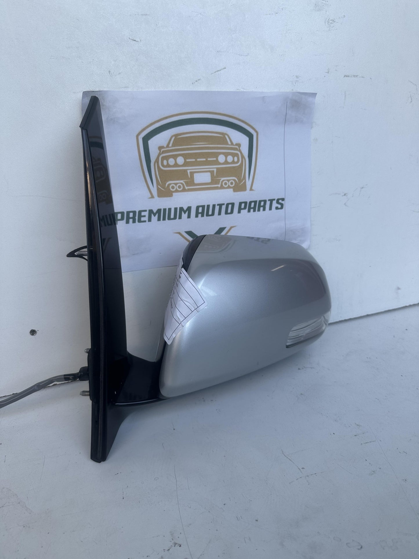 2006  R50 Left Door Mirror
