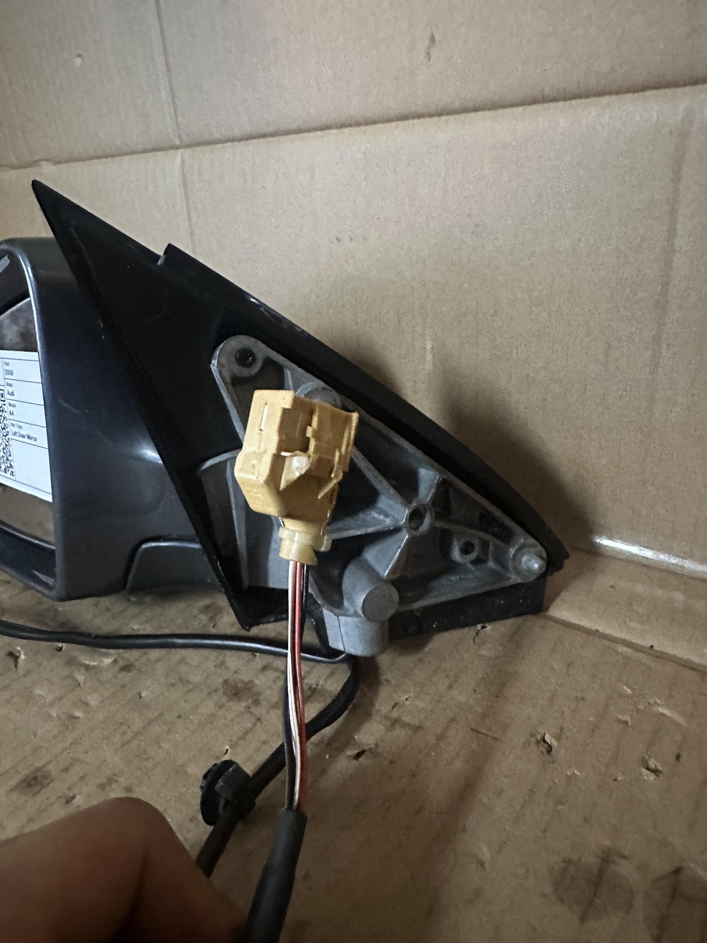 2008  B7 Left Door Mirror