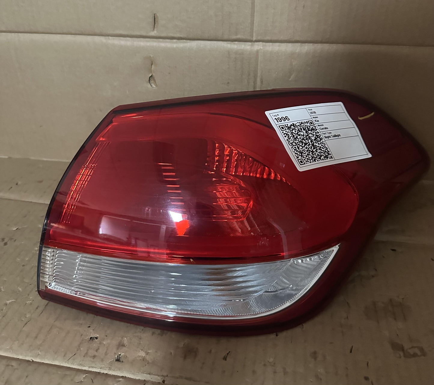 2018  YD Right Taillight