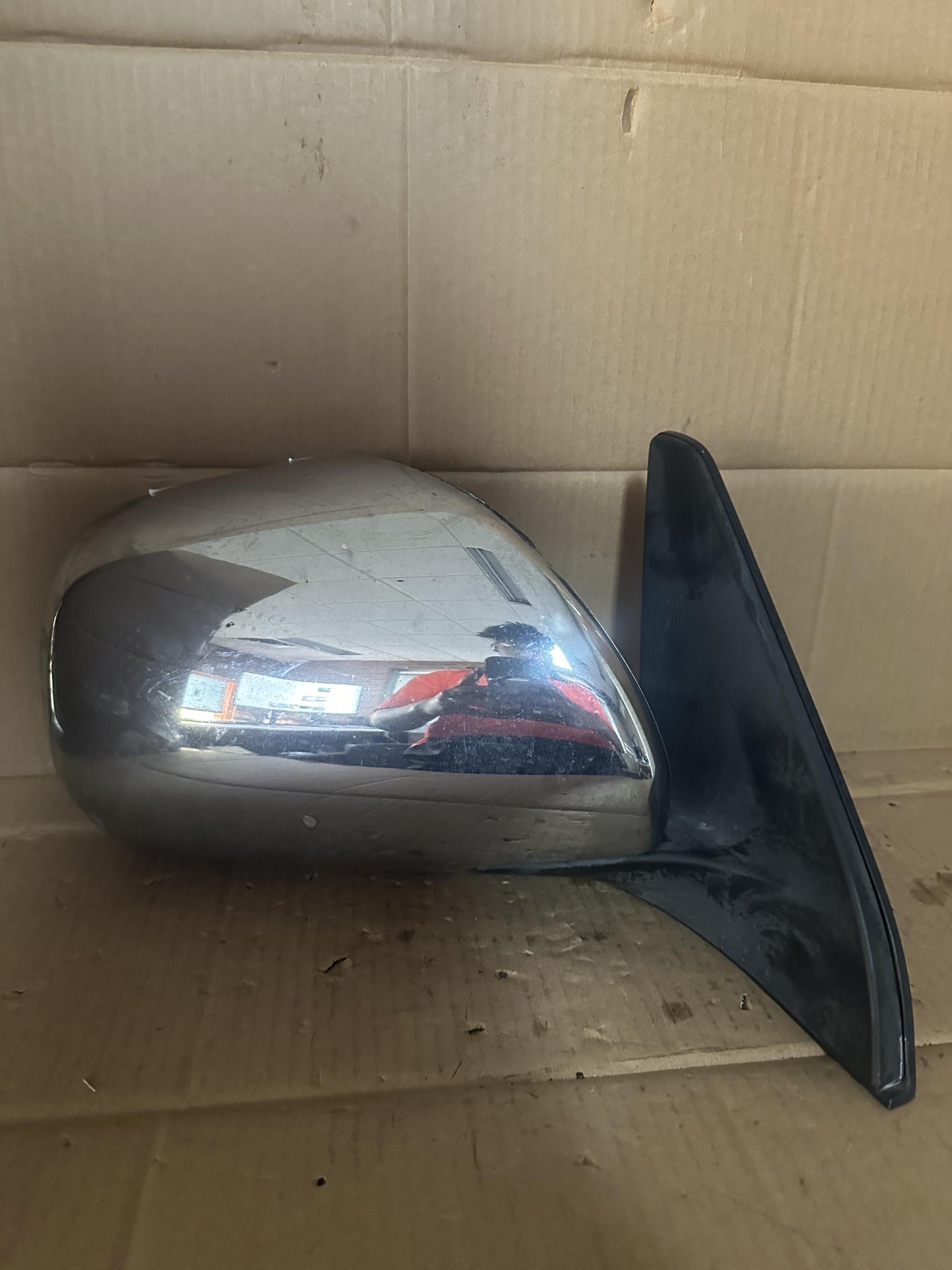 2008  MCU20L/MCU25L/ACU20L/ACU25L Right Door Mirror