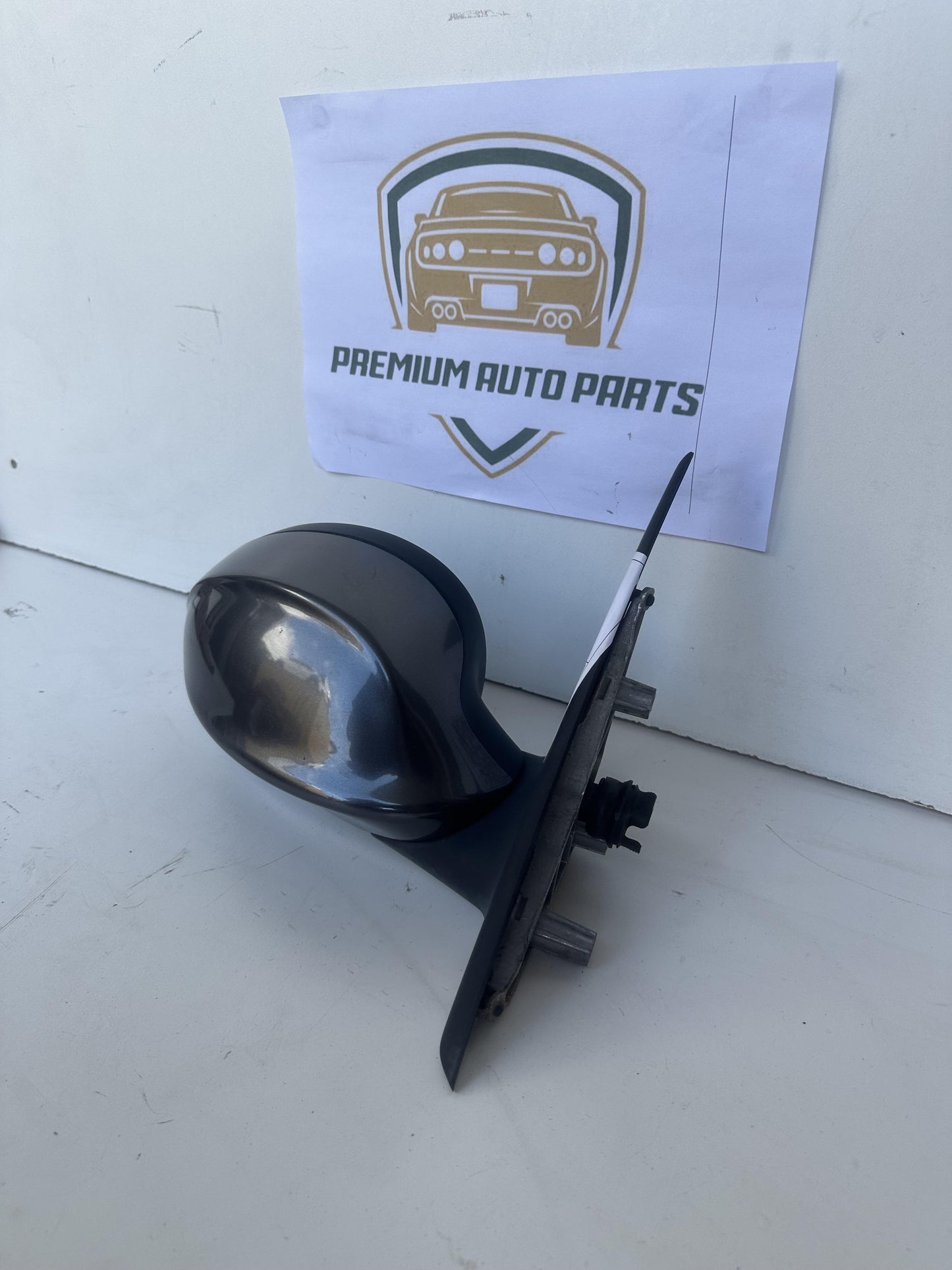 2006   Right Door Mirror