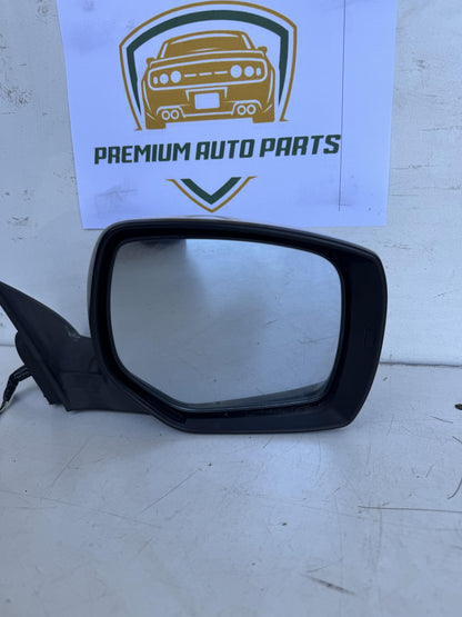 2012  V BM Right Door Mirror
