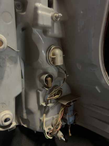2011   Left Taillight