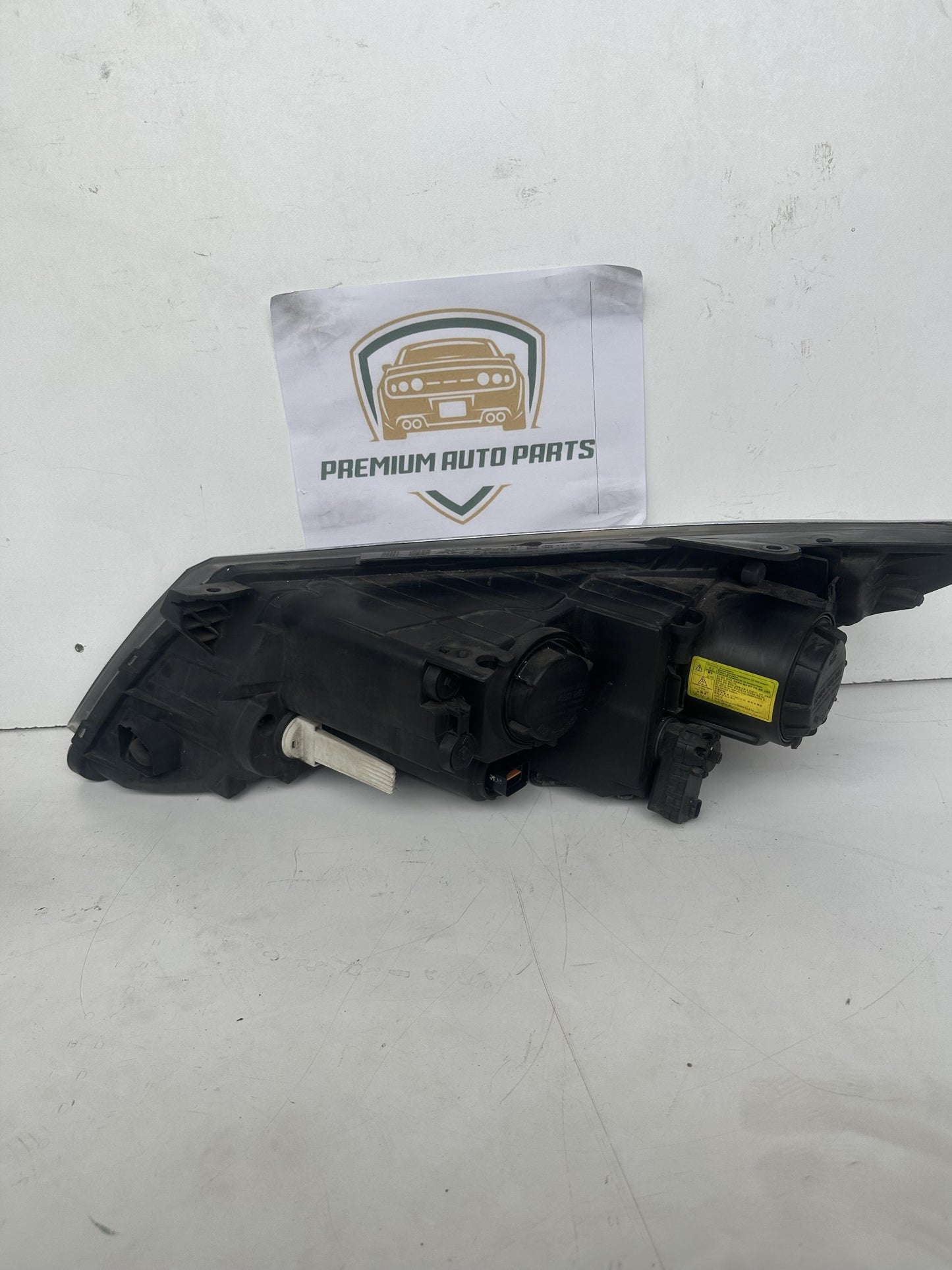 2011  TF Right Headlight