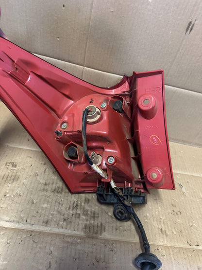 2014   Right Taillight