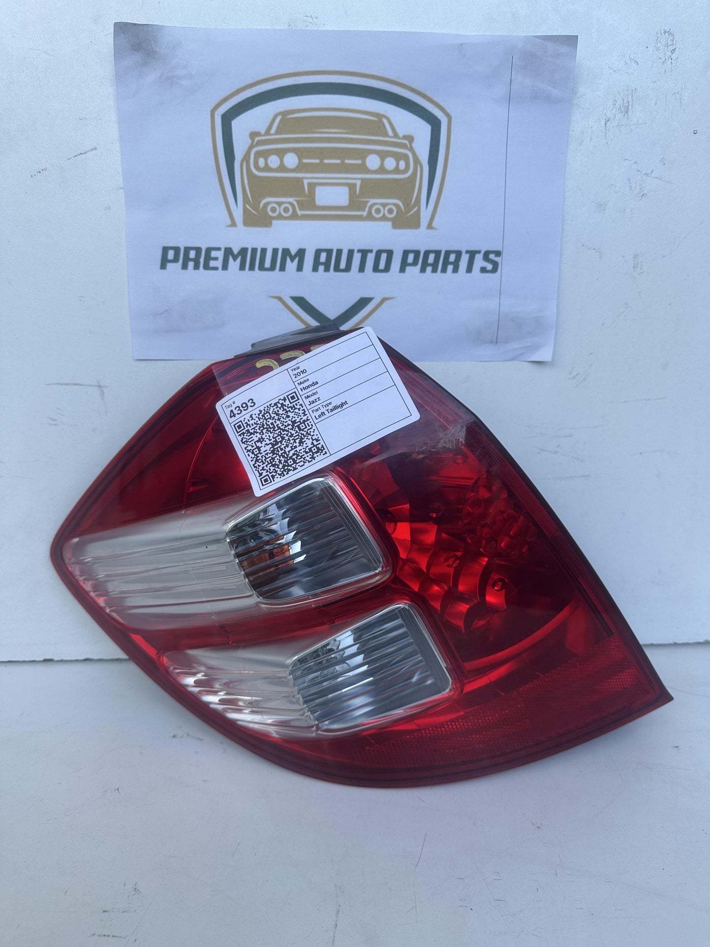 2010  GE Left Taillight