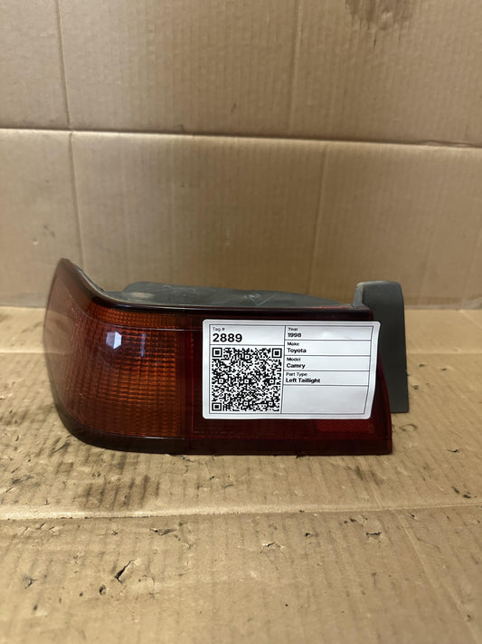 1998  XV20 Left Taillight