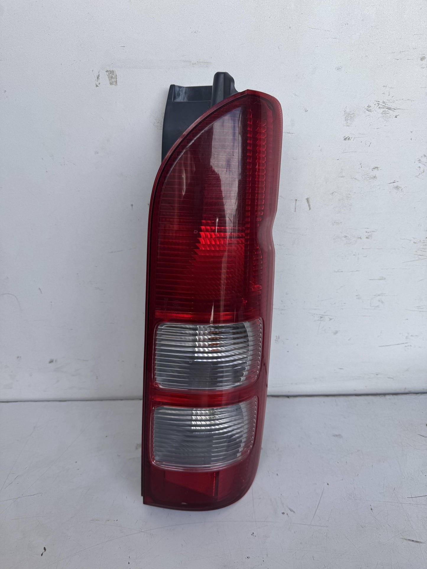 2007   Right Taillight