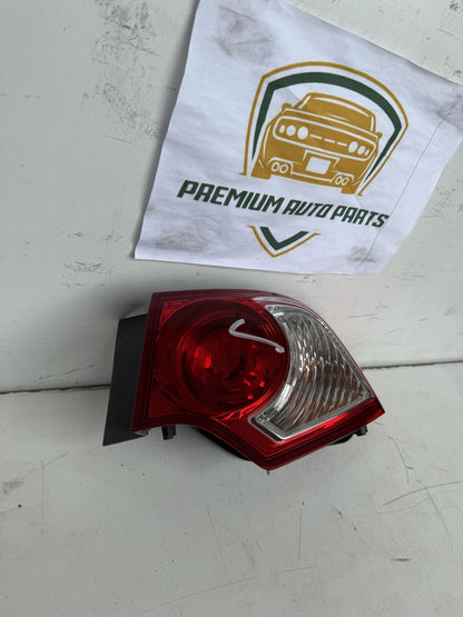 2009   Right Taillight
