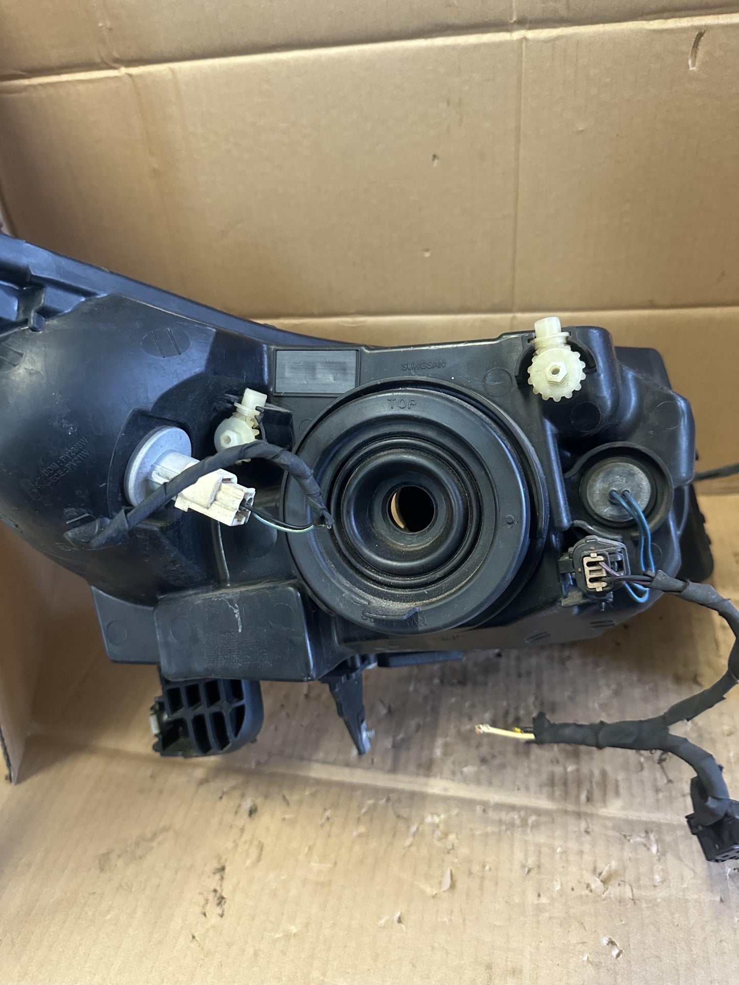 2012  JH Left Headlight