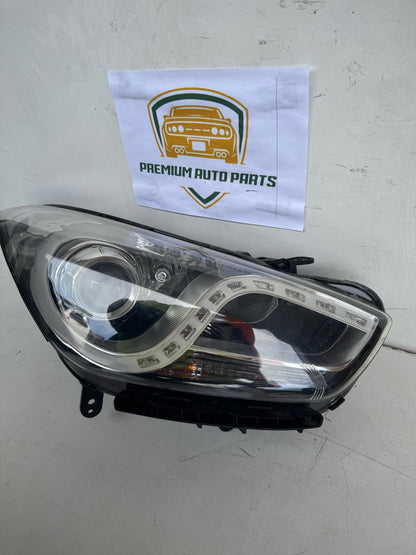 2013  VF Right Headlight