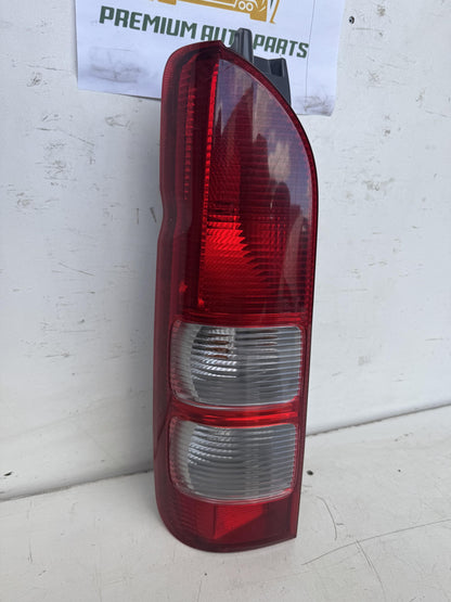 2007   Left Taillight