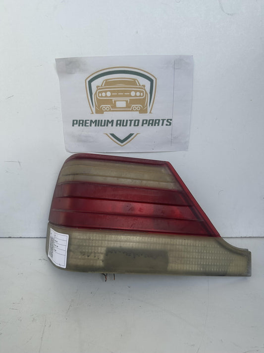 1996   Left Taillight