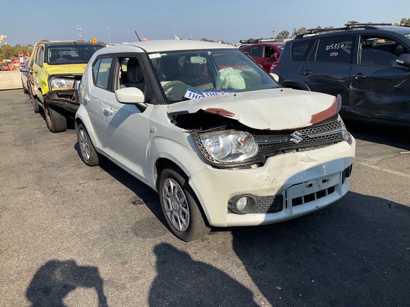 2017 Suzuki Ignis  III MFHatchback 
Suzuki
Ignis