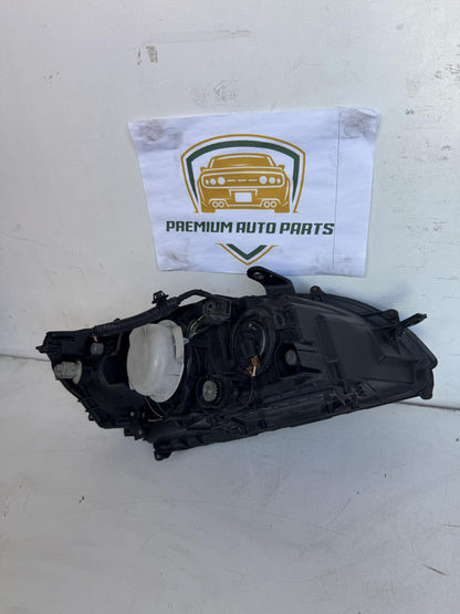 2006   Left Headlight