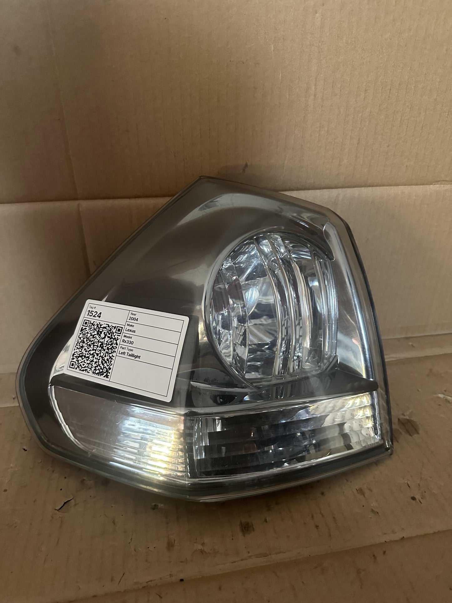 2004  Rx330 Left Taillight