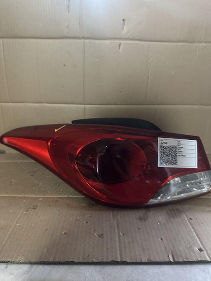 2013  N/A Left Taillight