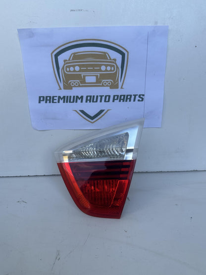 2006   Right Boot Light